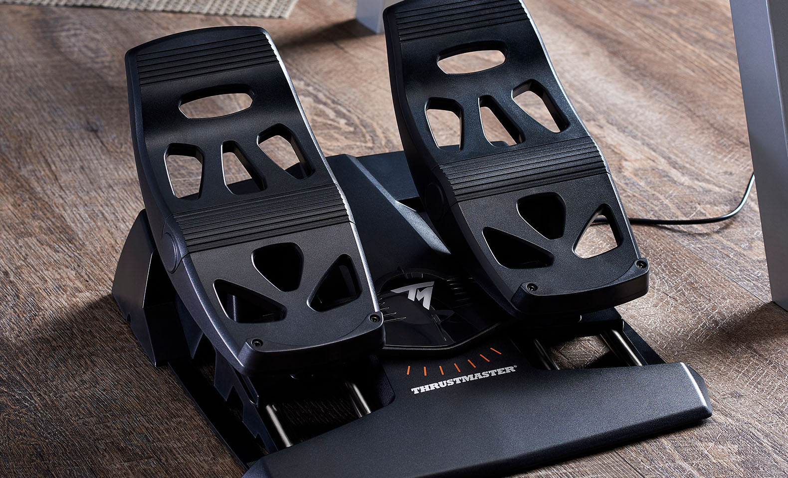 その他 Thrustmaster TFRP Rudder Pedals Thrustmaster T.Flight Rudder Pedals (TFRP Rudder) – Flight