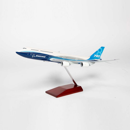Boeing Unified 747-8 Intercontinental 1:200 Model