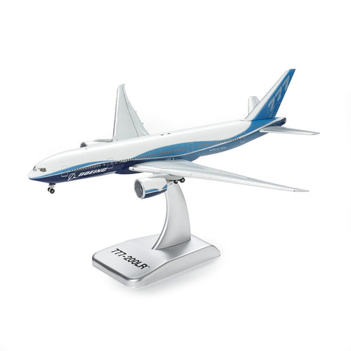 Boeing 777-200LR 1:400 Scale Model