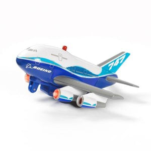 Boeing 747-8 Sound & Light Pullback toy